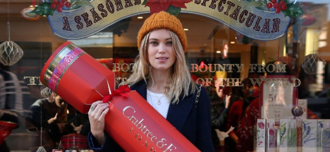 Crabtree & Evelyn launch Christmas #CrackerSpectacular Campaign