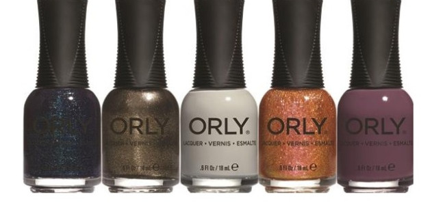 Shimmering nails for the party season Shimmering nails for the party season