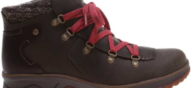 Walk your way to fitness in the Merrell Eventyr Bluff walking boot