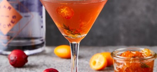 Raise A Glass: Far Reaches gin is bursting with botanicals Raise A Glass: Far Reaches gin is bursting with botanicals