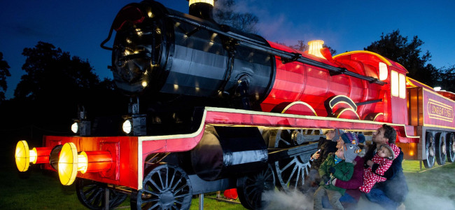 Enjoy the magic of Christmas at Longleat with a trip on the Santa Train