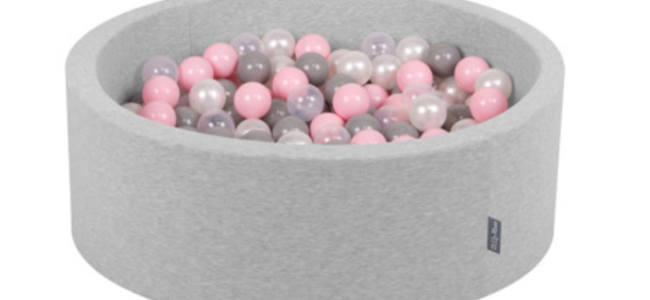 Mum Diary: Entertain babies and toddlers with the KiddyMoon Ballpit