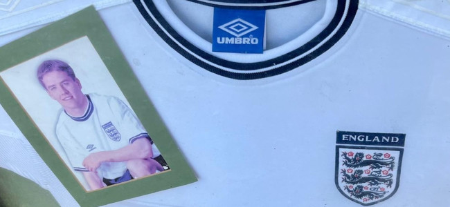 Football collectibles: Which ones should you invest in? Football collectibles: Which ones should you invest in?