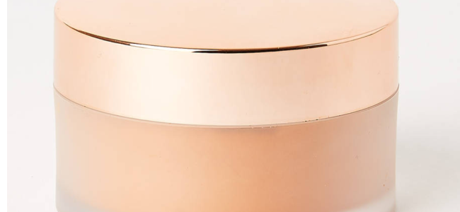 Beauty Buzz: The powder and illuminator that guarantee a glowing complexion Beauty Buzz: The powder and illuminator that guarantee a glowing complexion