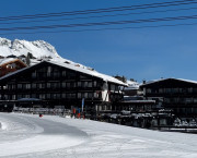The Innsbruck Winter Safari offers five unique experiences in the Capital of the Alps The Innsbruck Winter Safari offers five unique experiences in the Capital of the Alps
