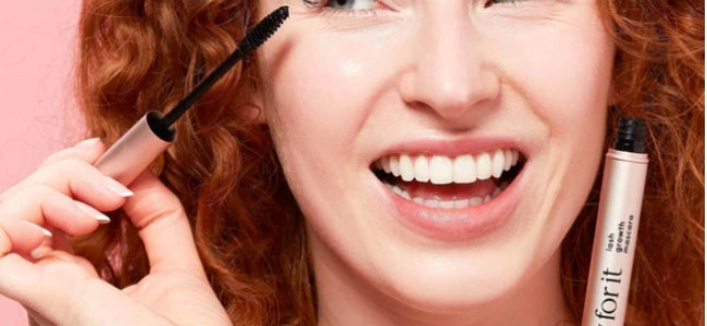 Beauty Buzz: Social Season Essentials Beauty Buzz: Social Season Essentials