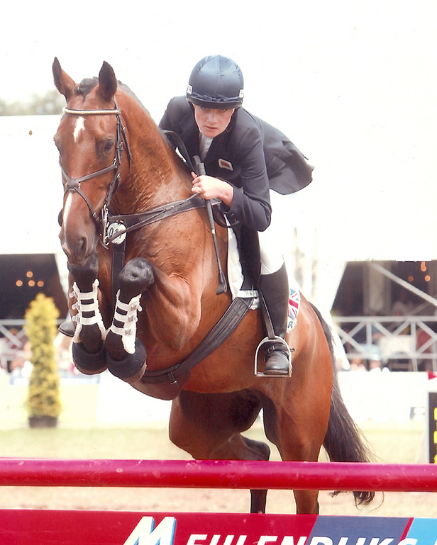 Laura Toogood competing at an International Event in Holland