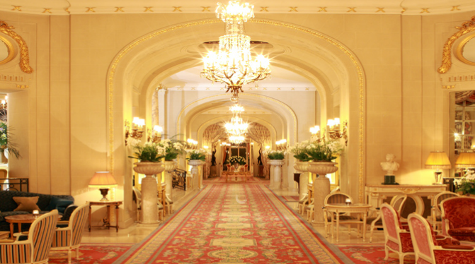 Book 'A Ritz Rendezvous' for Valentine's Day Book 'A Ritz Rendezvous' for Valentine's Day