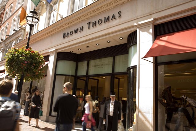 Brown Thomas will satisy your luxury shopping needs Brown Thomas will satisy your luxury shopping needs