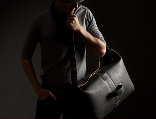 Minimalist and traditional styles are popular for Men's Bags