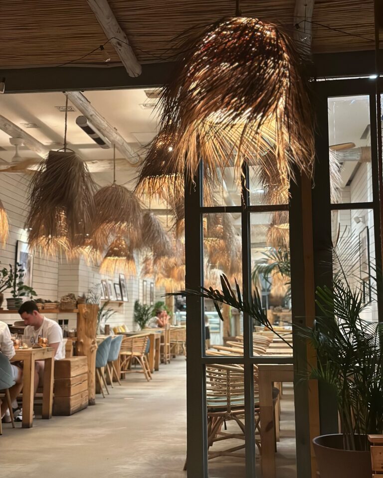 Best beach bars in Valencia The Sloaney