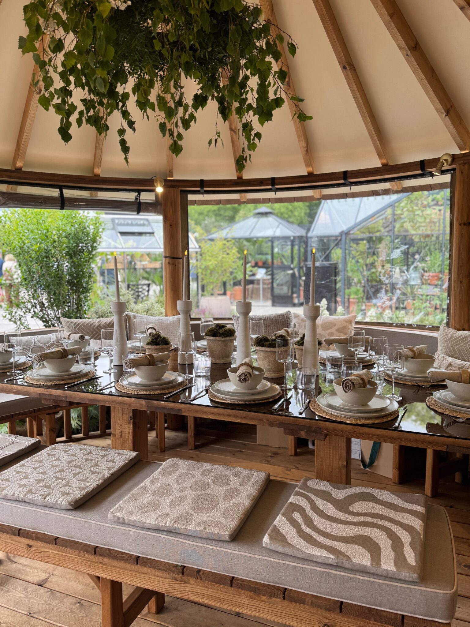 Our Guide to the RHS Chelsea Flower Show 2026 - The Sloaney